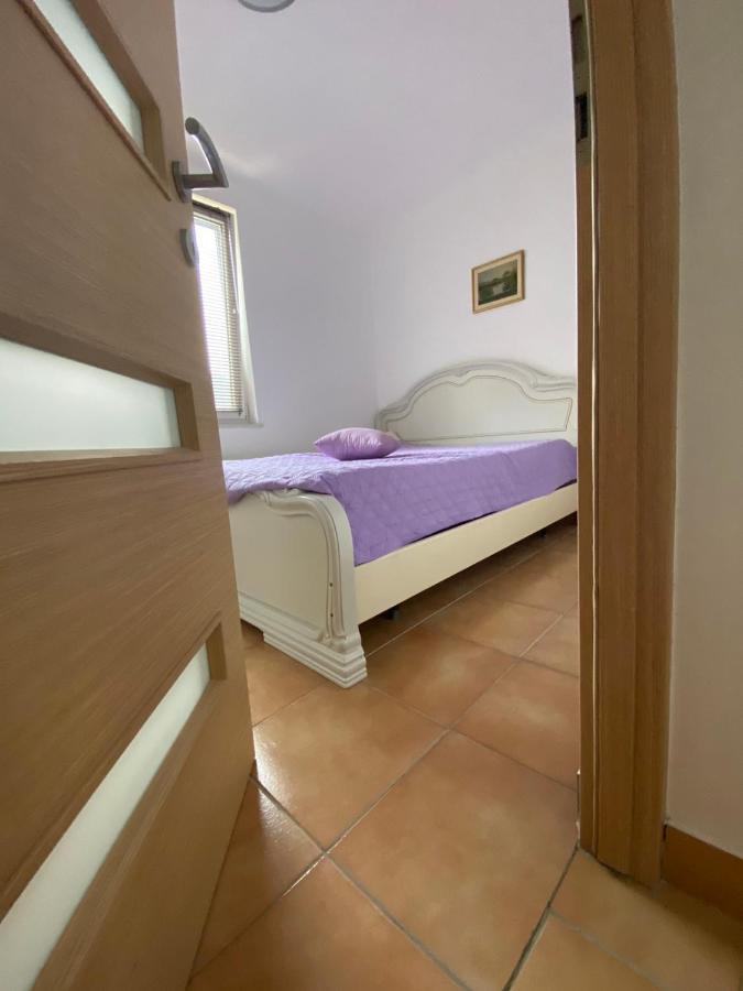 Ferienwohnung Apartman Ana Žuljana Exterior foto